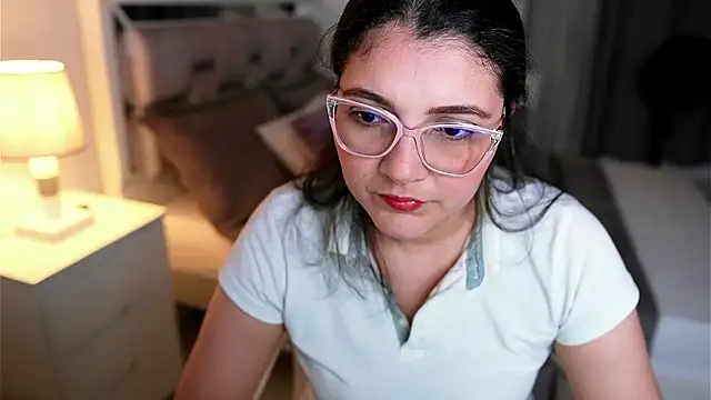 Camilaa bueno online show from 03/01/26, 11:07