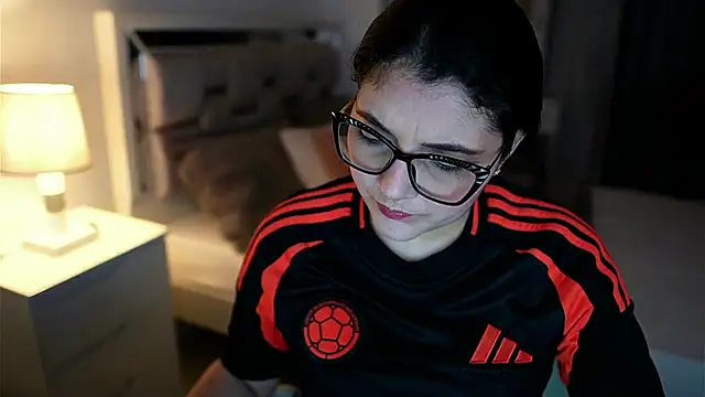 Camilaa bueno online show from 03/02/26, 11:11