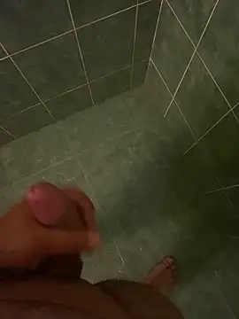 Snapshot of Tommy_y_Pamela chatting on 02/11/26, 05:34 Tommy y Pamela online show from 02/11/26, 05:34