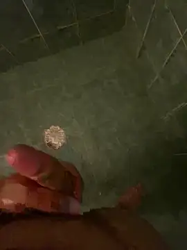 Snapshot of Tommy_y_Pamela chatting on 02/16/26, 12:18 Tommy y Pamela online show from 02/16/26, 12:18