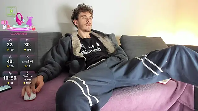 Snapshot of Perry_Knight chatting on 11/14/25, 06:12 Perry Knight online show from 11/14/25, 06:12