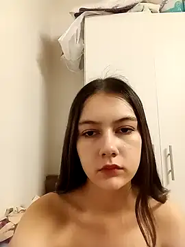 Snapshot of ella_grays chatting on 12/04/24, 06:06 ella grays online show from 12/04/24, 06:06