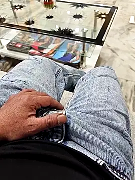 faaseel online show from 11/27/25, 05:42