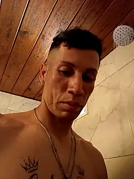 FlacoDani online show from 12/04/25, 04:27