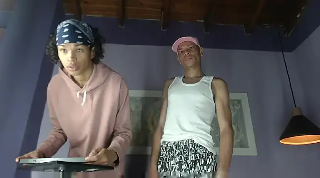 Snapshot of Kendall_Vergara chatting on 12/07/24, 08:49 Kendall Vergara online show from 12/07/24, 08:49