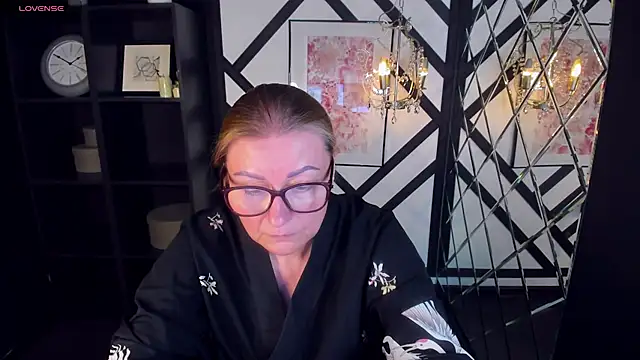 AlexandraKind online show from 02/08/25, 08:32