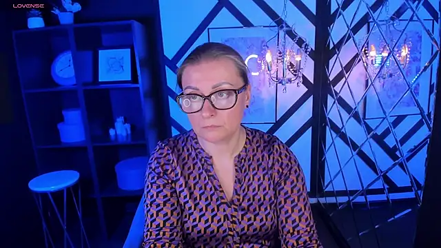 AlexandraKind online show from 03/03/25, 04:35