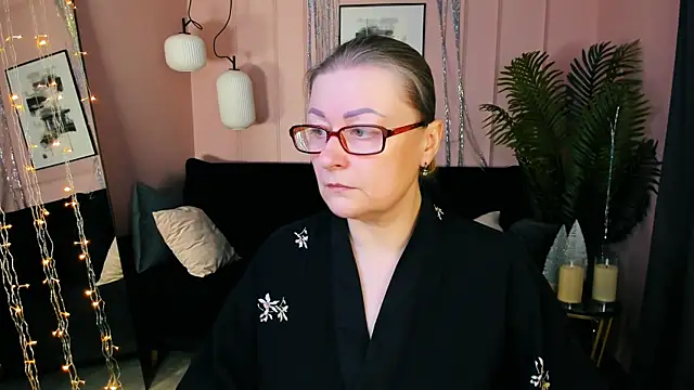 AlexandraKind online show from 01/08/26, 01:35