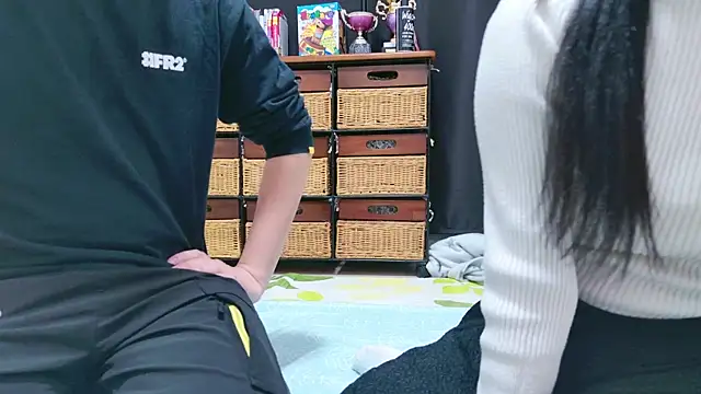 Snapshot of undo-busoku69 chatting on 12/19/24, 10:34 undo-busoku69 online show from 12/19/24, 10:34