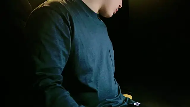 Snapshot of undo-busoku69 chatting on 01/16/25, 05:55 undo-busoku69 online show from 01/16/25, 05:55