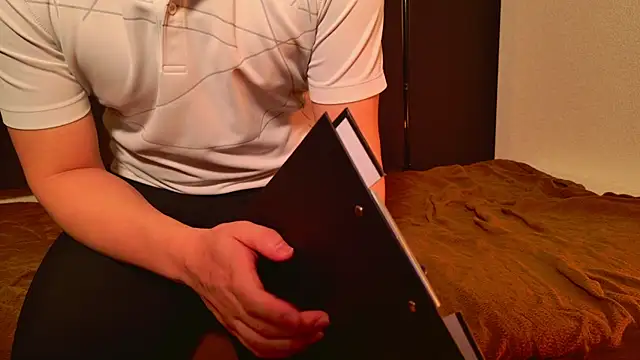 Snapshot of undo-busoku69 chatting on 02/11/25, 09:42 undo-busoku69 online show from 02/11/25, 09:42