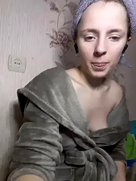 Snapshot of -bey_bi_Start chatting on 12/16/24, 02:16 -bey bi Start online show from 12/16/24, 02:16