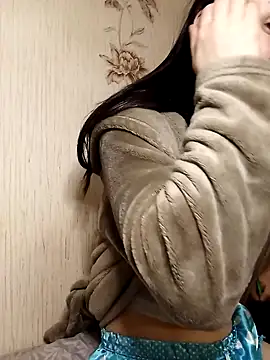 Snapshot of -bey_bi_Start chatting on 03/02/25, 07:56 -bey bi Start online show from 03/02/25, 07:56