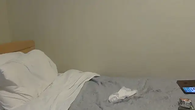 housewife shantie online show from 10/12/25, 10:47