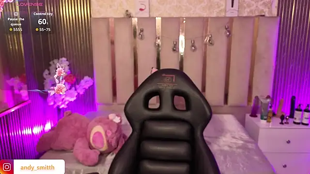 Andy tay1 online show from 11/24/25, 04:34