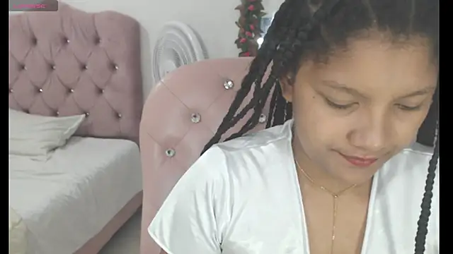 elly willis online show from 01/01/25, 10:13