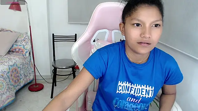 Snapshot of elly_willis chatting on 02/21/25, 01:33 elly willis online show from 02/21/25, 01:33