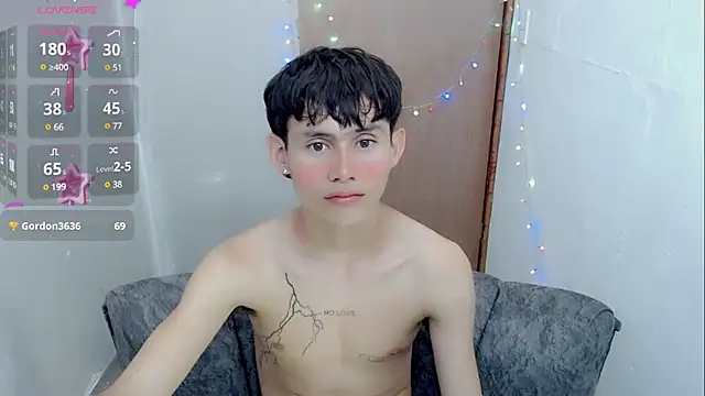 tanjiro cute online show from 12/22/24, 09:55