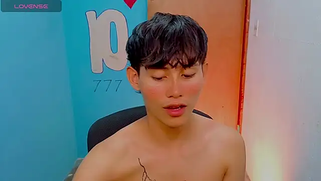 tanjiro cute online show from 04/13/26, 06:30