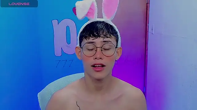 tanjiro cute online show from 05/10/26, 07:30