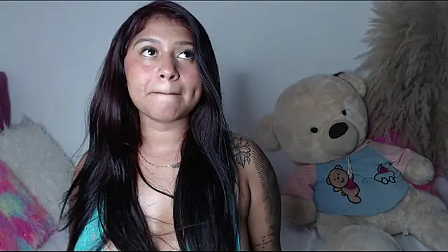 alinakiss online show from 01/06/25, 08:14