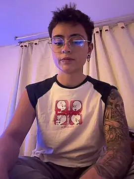 Chriss gomez2 online show from 09/28/25, 12:38