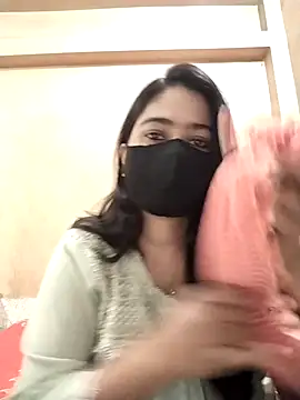 Magical Girl- online show from 12/21/25, 04:08