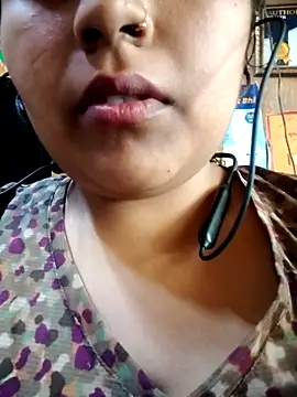 Snapshot of Love-Veronica chatting on 02/08/26, 08:18 Love-Veronica online show from 02/08/26, 08:18