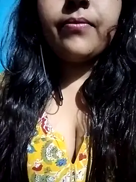 Snapshot of Love-Veronica chatting on 02/17/26, 06:47 Love-Veronica online show from 02/17/26, 06:47