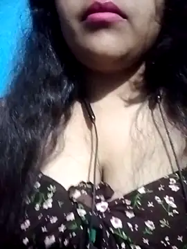 Snapshot of Love-Veronica chatting on 02/18/26, 05:53 Love-Veronica online show from 02/18/26, 05:53