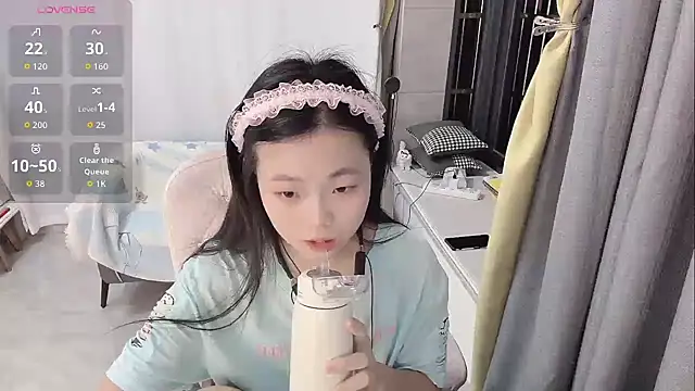 Lena-yyds online show from 11/09/25, 07:01