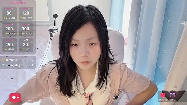 Lena-yyds online show from 01/12/26, 03:34