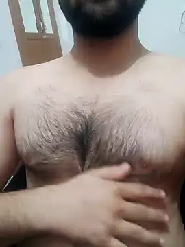 Snapshot of smartboy010101 chatting on 12/10/24, 05:22 smartboy010101 online show from 12/10/24, 05:22