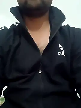 Snapshot of smartboy010101 chatting on 01/16/25, 05:01 smartboy010101 online show from 01/16/25, 05:01