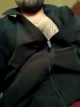 Snapshot of smartboy010101 chatting on 02/08/25, 07:48 smartboy010101 online show from 02/08/25, 07:48