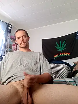 ChuckyyDee online show from 09/13/25, 08:08