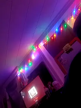 Snapshot of ChuckyyDee chatting on 02/08/26, 01:42 ChuckyyDee online show from 02/08/26, 01:42