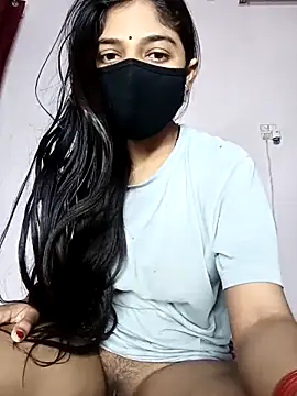 Snapshot of Amzing-Couple chatting on 03/14/25, 02:52 Amzing-Couple online show from 03/14/25, 02:52