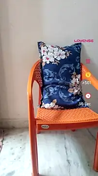Sexy Radhikaa online show from 07/10/26, 05:45