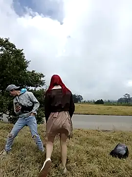 Snapshot of laura_arias018 chatting on 10/10/25, 06:07 laura arias018 online show from 10/10/25, 06:07