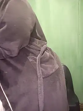 curvyloneah75 online show from 04/07/26, 03:01