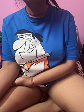 Snapshot of _nishalove19 chatting on 12/05/24, 08:33 nishalove19 online show from 12/05/24, 08:33