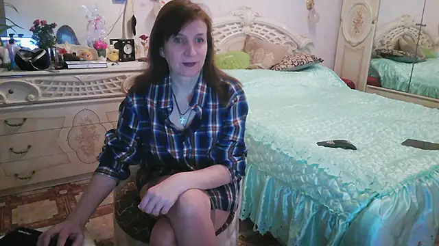 Debra Phoenix online show from 12/18/25, 11:00