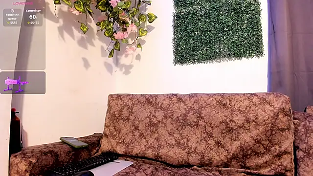 MeleekXXX  online show from 02/24/26, 09:24