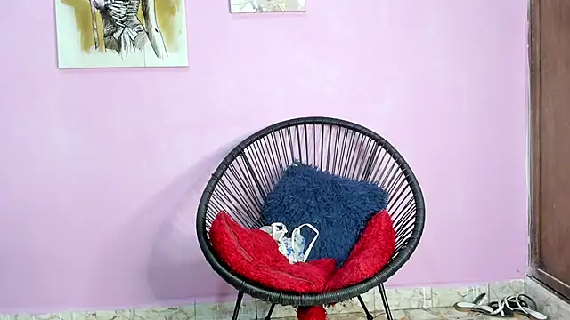 Snapshot of ZoeSmith6 chatting on 01/14/25, 04:08 ZoeSmith6 online show from 01/14/25, 04:08