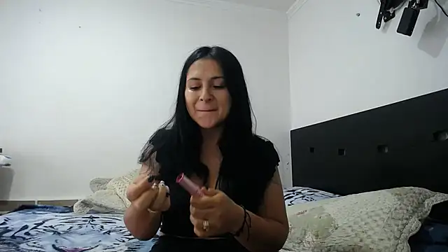 Snapshot of princehermosa44 chatting on 06/29/26, 05:02 princehermosa44 online show from 06/29/26, 05:02