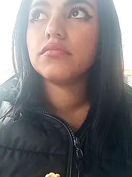 Naomy veracruz  online show from 05/03/26, 09:32