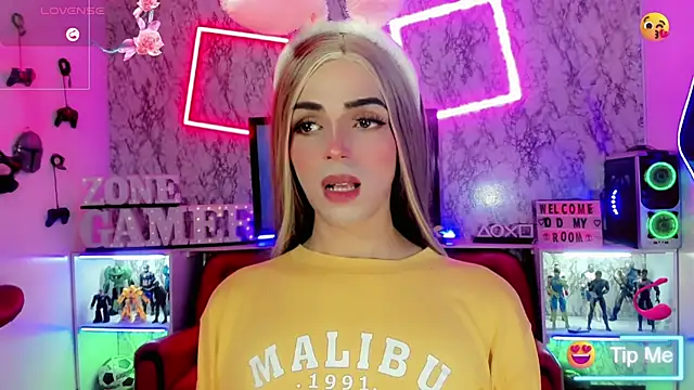 Alessa mullen online show from 02/23/25, 03:24