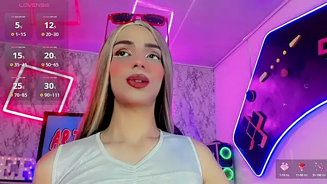 Alessa mullen online show from 03/06/25, 03:02