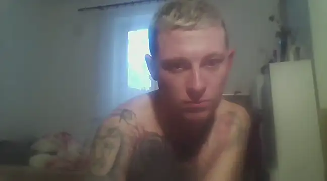 Snapshot of dengo2323 chatting on 01/03/25, 06:55 dengo2323 online show from 01/03/25, 06:55